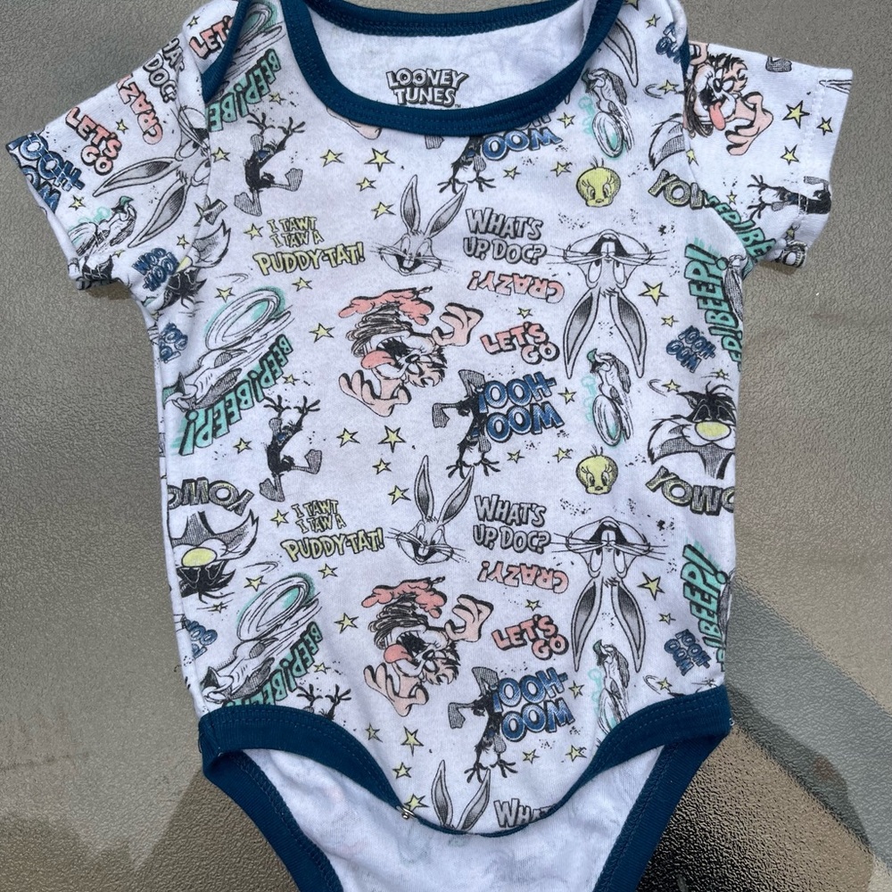 Warner Bros. Looney Tunes Bodysuit - White and Blue